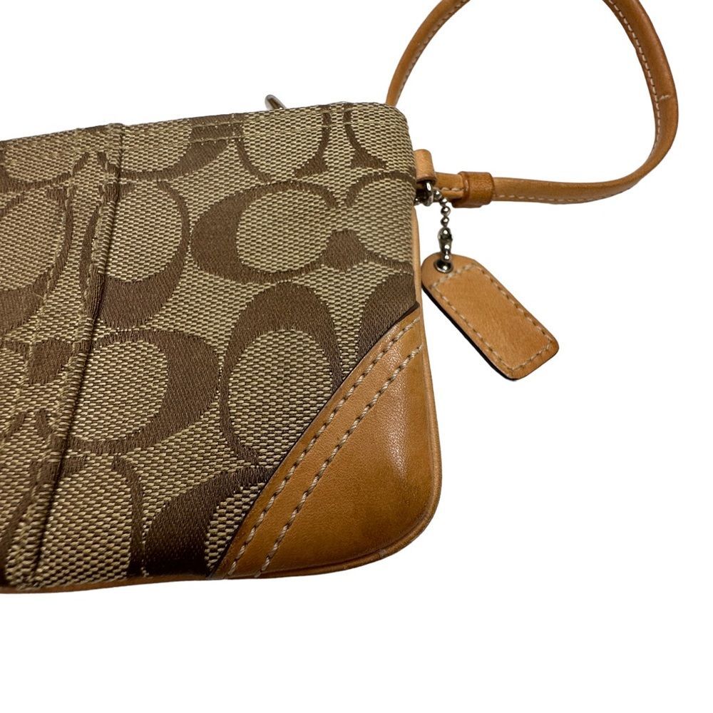 Coach Wristlet Brown Logo - Picture 10 of 11